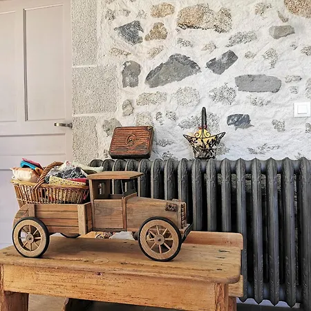 Escapade Romantique Dans Ferme Restauree Avec Et Jardin A - Fr-1-582-500